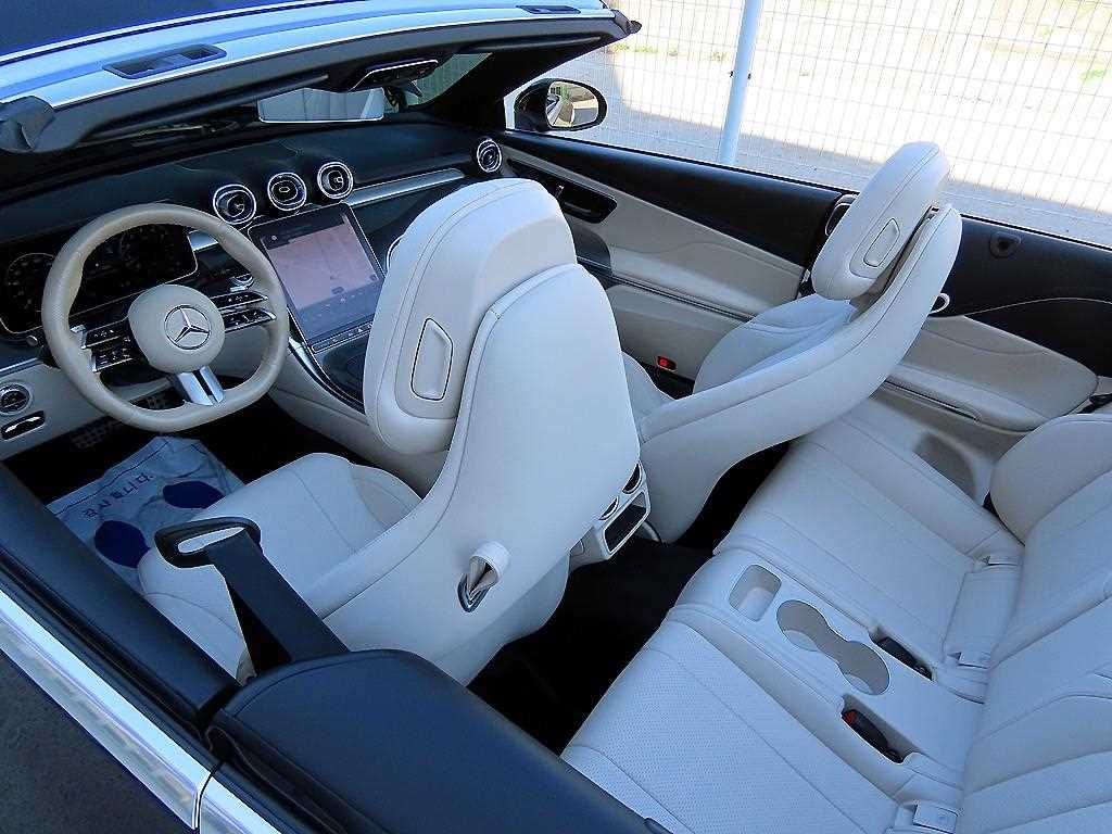 Mercedes-Benz CLE-Class — photo 11
