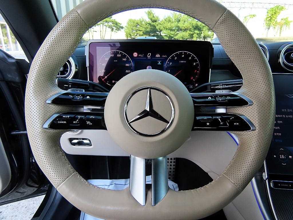 Mercedes-Benz CLE-Class — photo 13