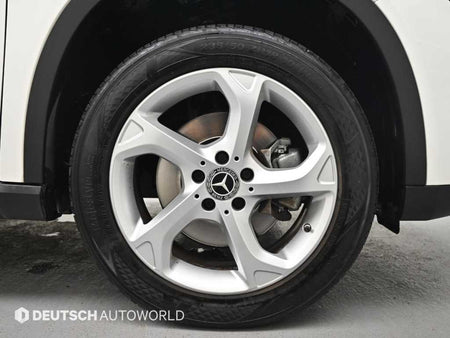 Mercedes-Benz GLA-Class — photo 05
