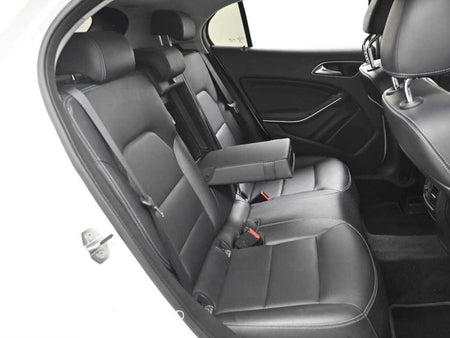 Mercedes-Benz GLA-Class — photo 12