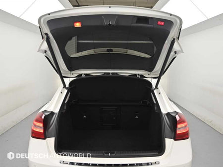 Mercedes-Benz GLA-Class — photo 19