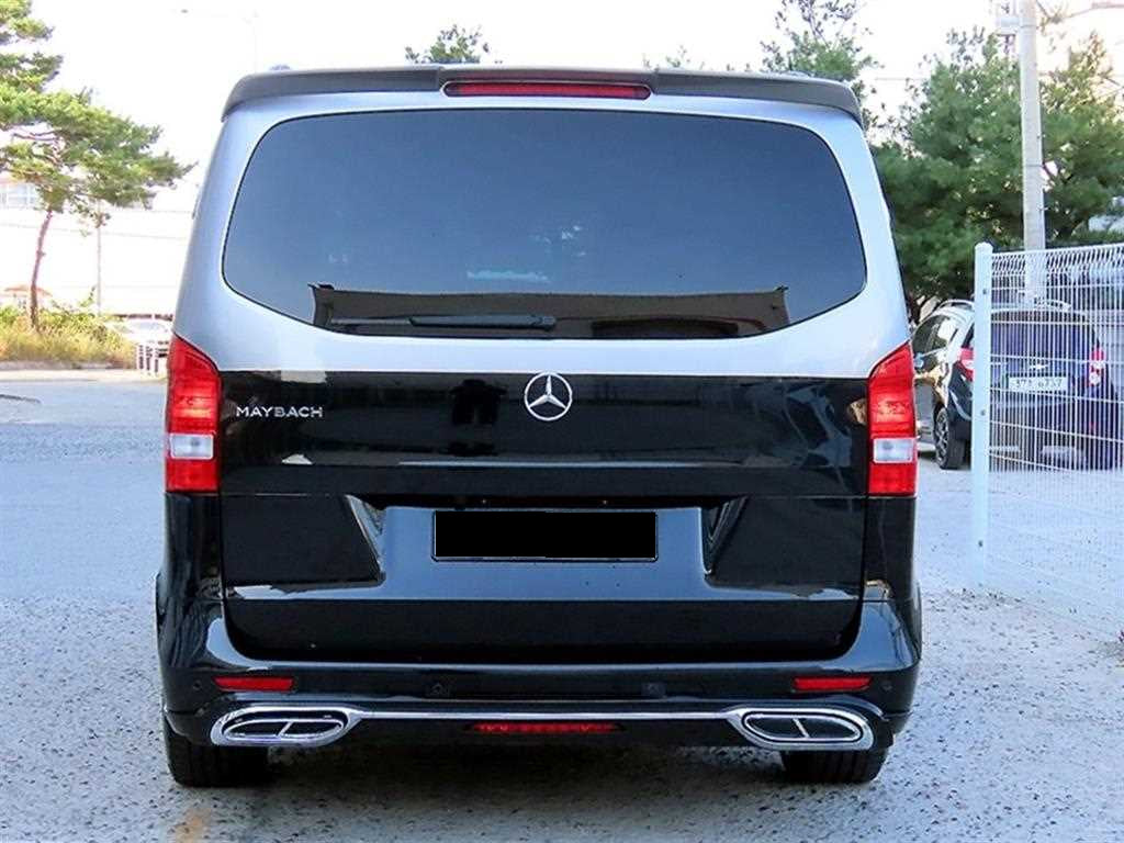 Mercedes-Benz V-Class — photo 04