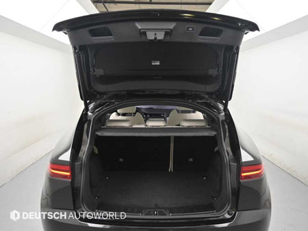 Jaguar E-PACE — photo 19