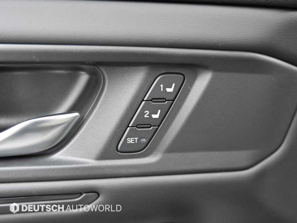 Honda Accord — photo 16