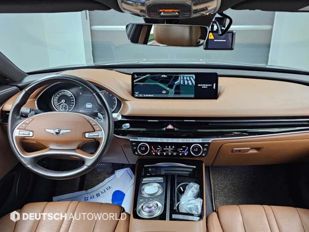 Genesis G80 — photo 07