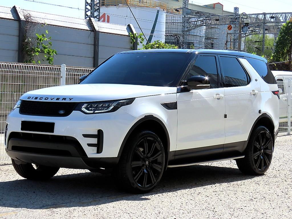 Land Rover Discovery — photo 02