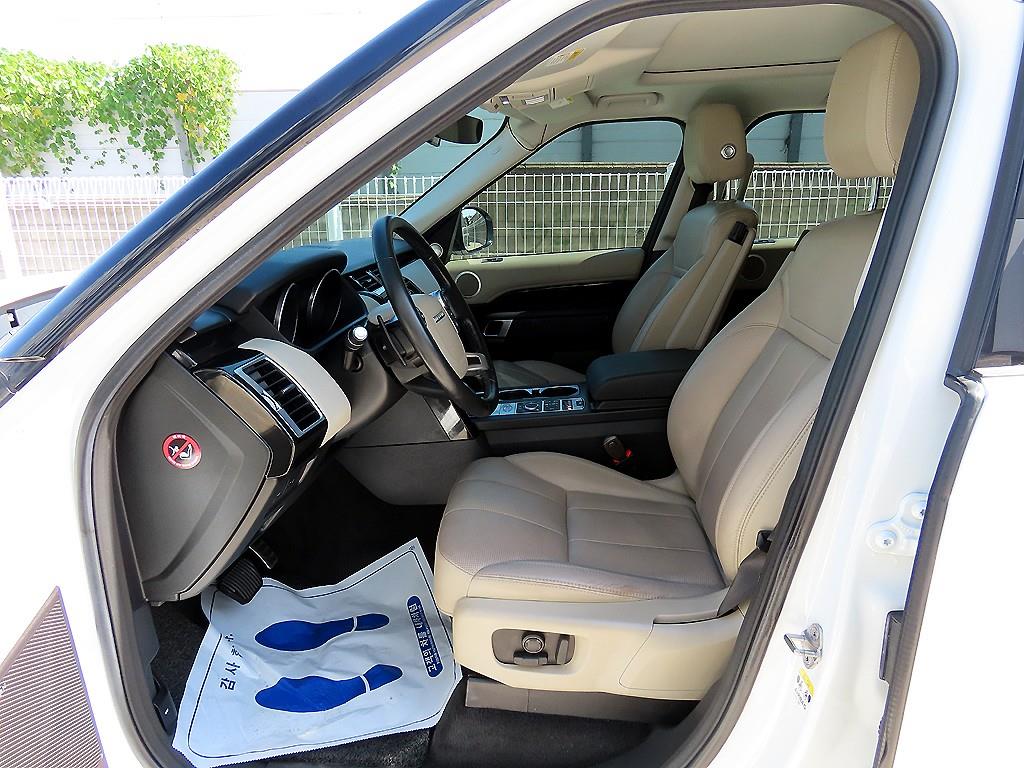 Land Rover Discovery — photo 05