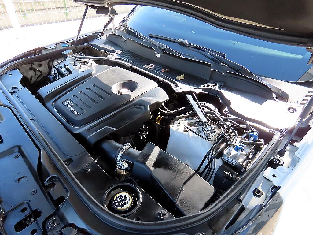 Land Rover Discovery — photo 19