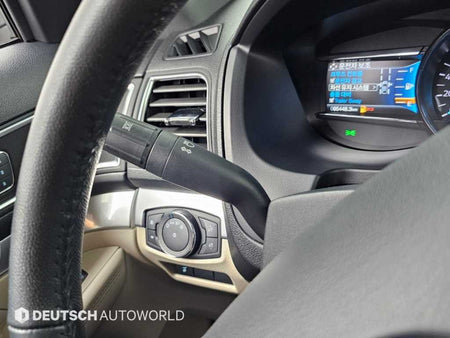 Ford Explorer — photo 17
