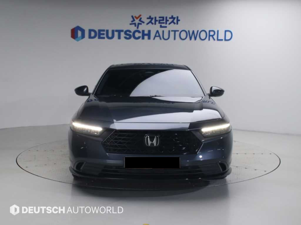 Honda Accord — photo 03