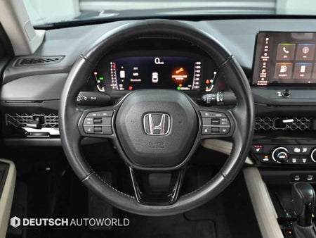 Honda Accord — photo 13