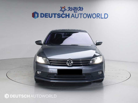 Volkswagen Jetta — photo 03