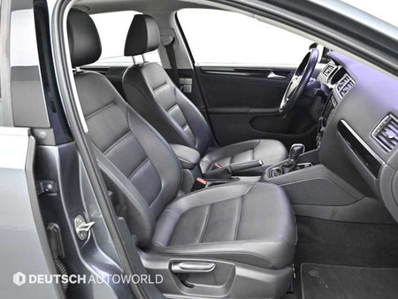 Volkswagen Jetta — photo 10