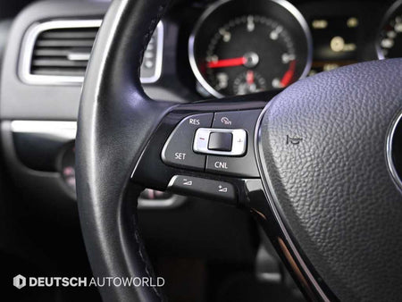 Volkswagen Jetta — photo 16