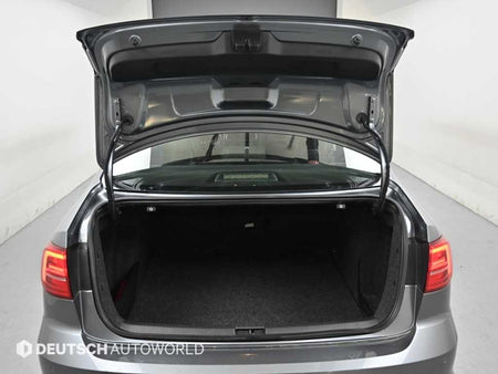Volkswagen Jetta — photo 19