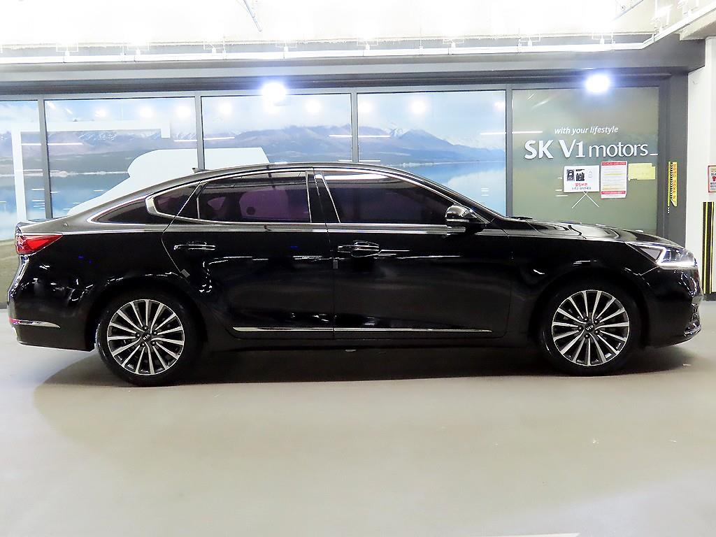 Kia K7 — photo 03
