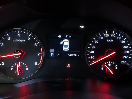 Kia K7 — photo 09
