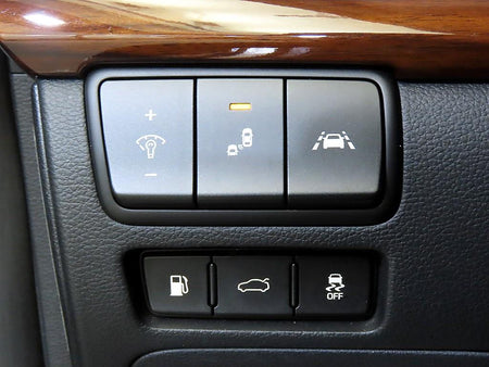 Kia K7 — photo 14