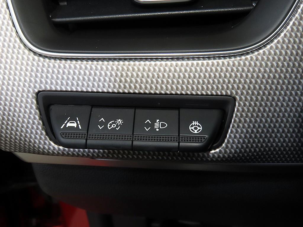 RENAULT XM3 — photo 14