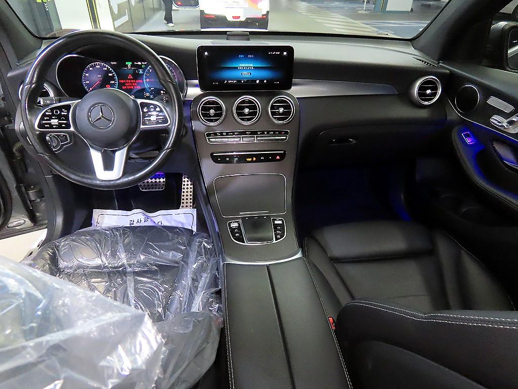 Mercedes-Benz GLC-Class — photo 10
