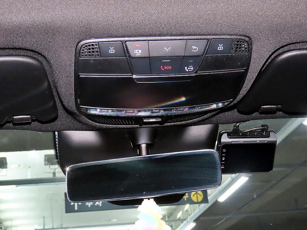 Mercedes-Benz GLC-Class — photo 14