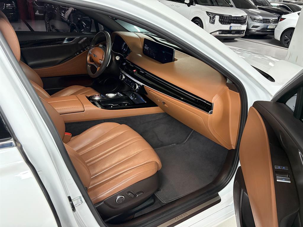 Genesis G80 — photo 15