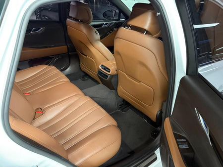 Genesis G80 — photo 16