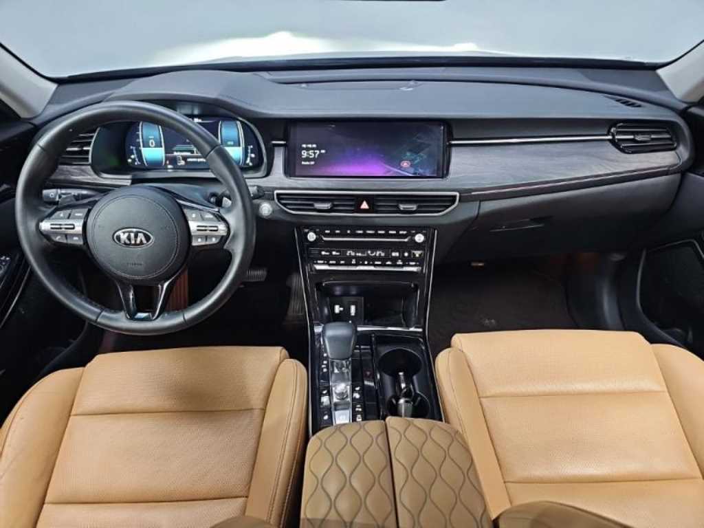 Kia K7 — photo 05