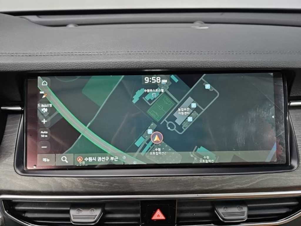 Kia K7 — photo 09