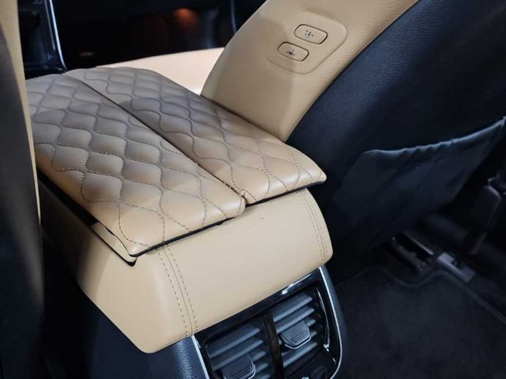 Kia K7 — photo 17