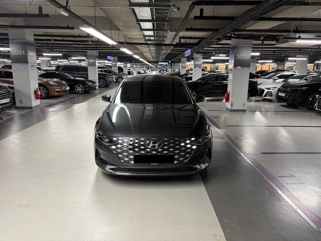Hyundai Grandeur — photo 02