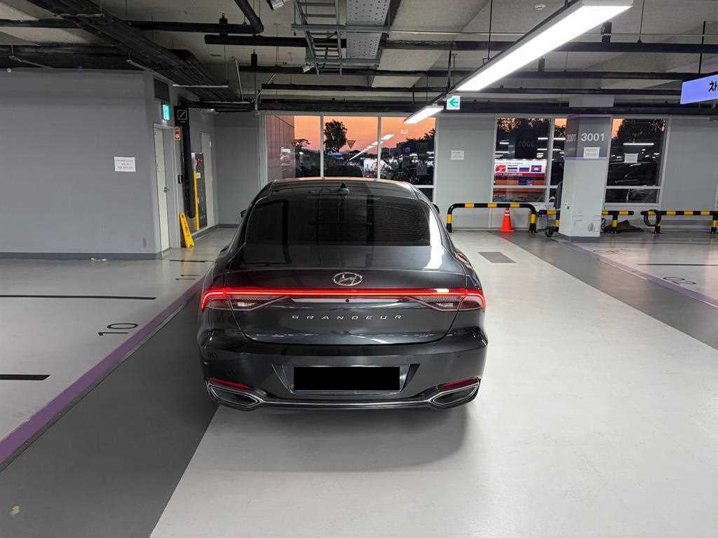 Hyundai Grandeur — photo 04