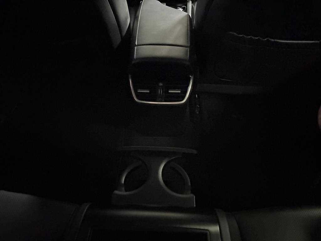 Hyundai Grandeur — photo 17