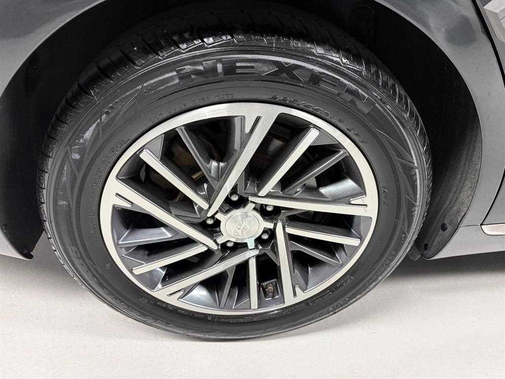 Hyundai Grandeur — photo 19