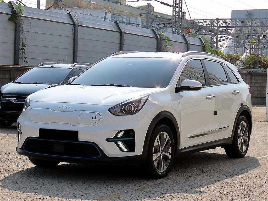 Kia Niro — photo 02