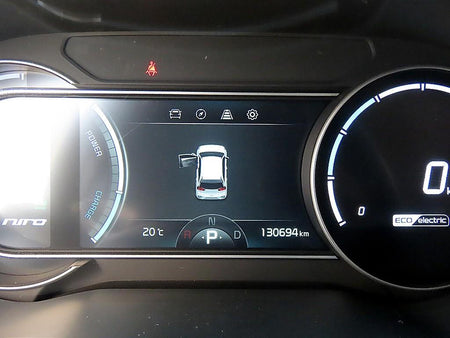 Kia Niro — photo 09