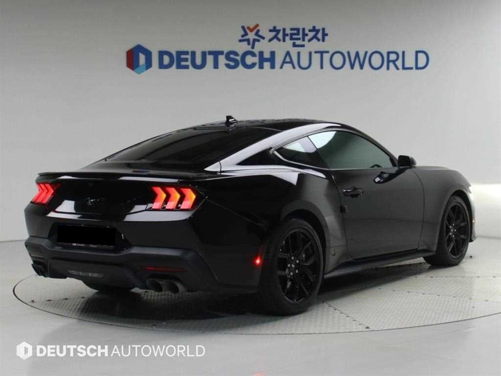 Ford Mustang — photo 02