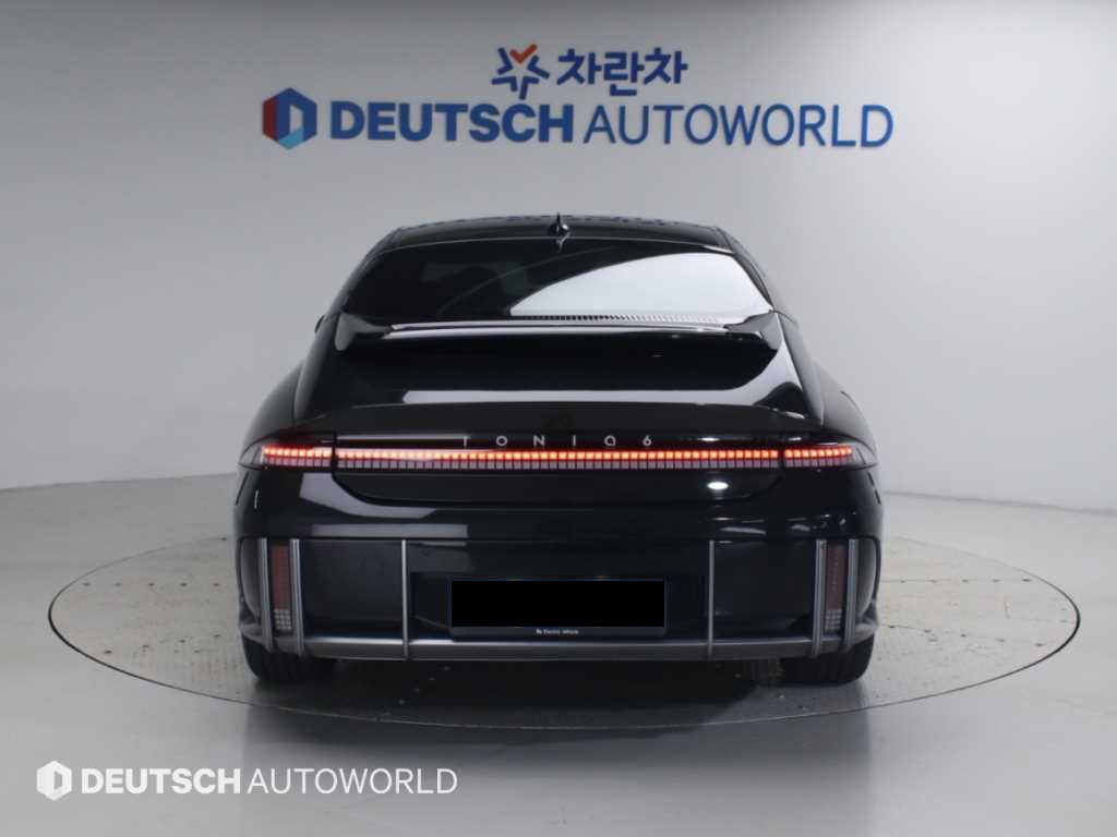 Hyundai Ioniq6 — photo 04