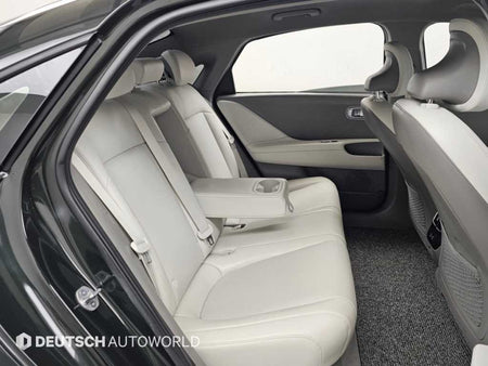 Hyundai Ioniq6 — photo 12