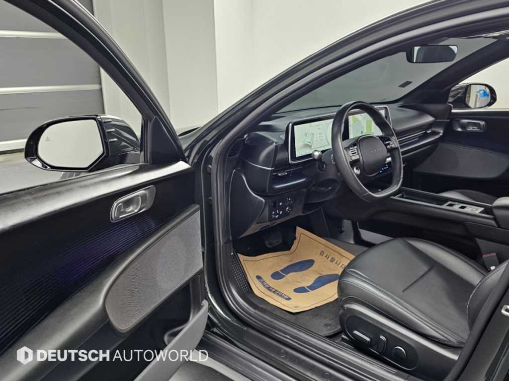 Hyundai Ioniq6 — photo 11
