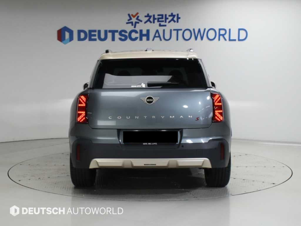 Mini Countryman — photo 04