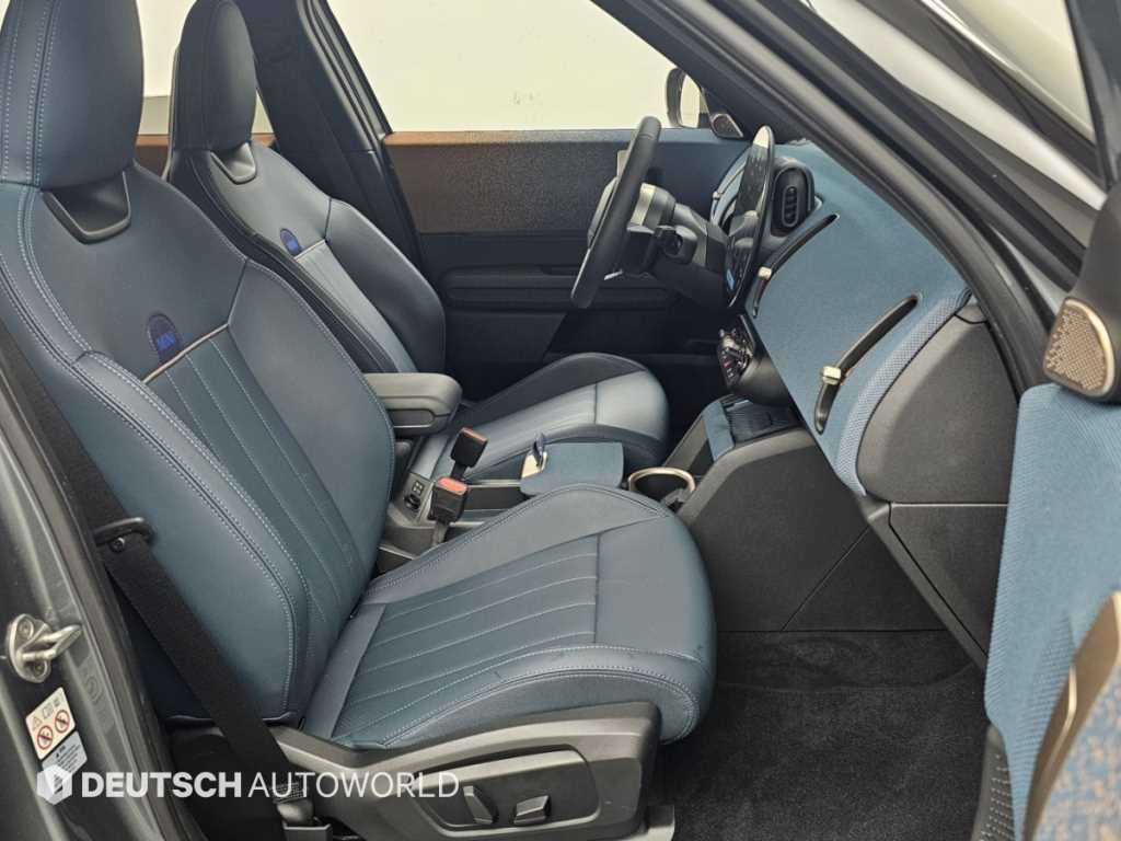 Mini Countryman — photo 10