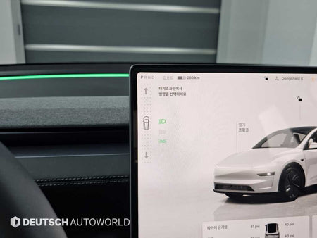 Tesla Model Y — photo 09