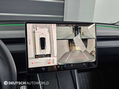 Tesla Model Y — photo 15