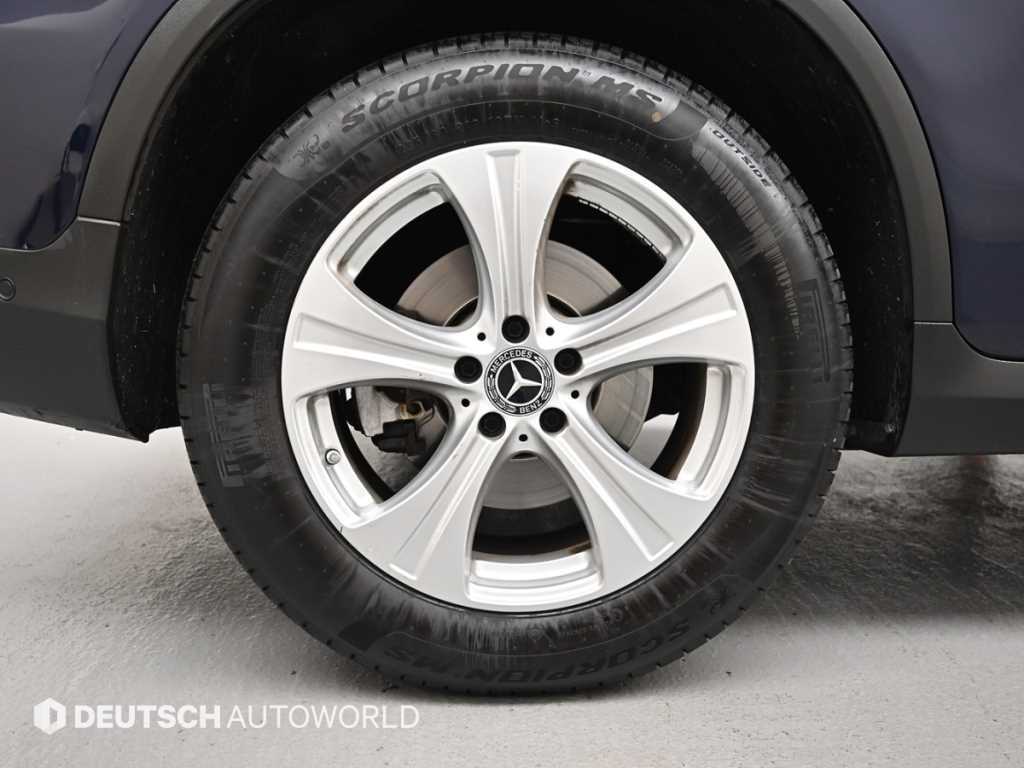 Mercedes-Benz GLC-Class — photo 05