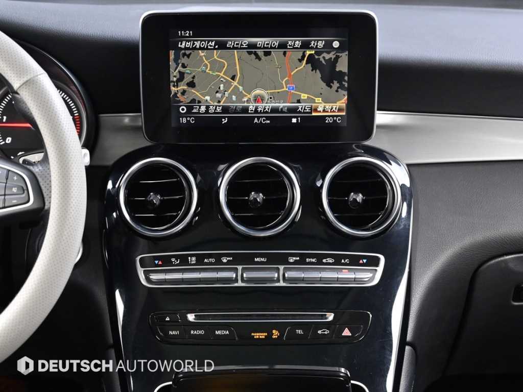 Mercedes-Benz GLC-Class — photo 14