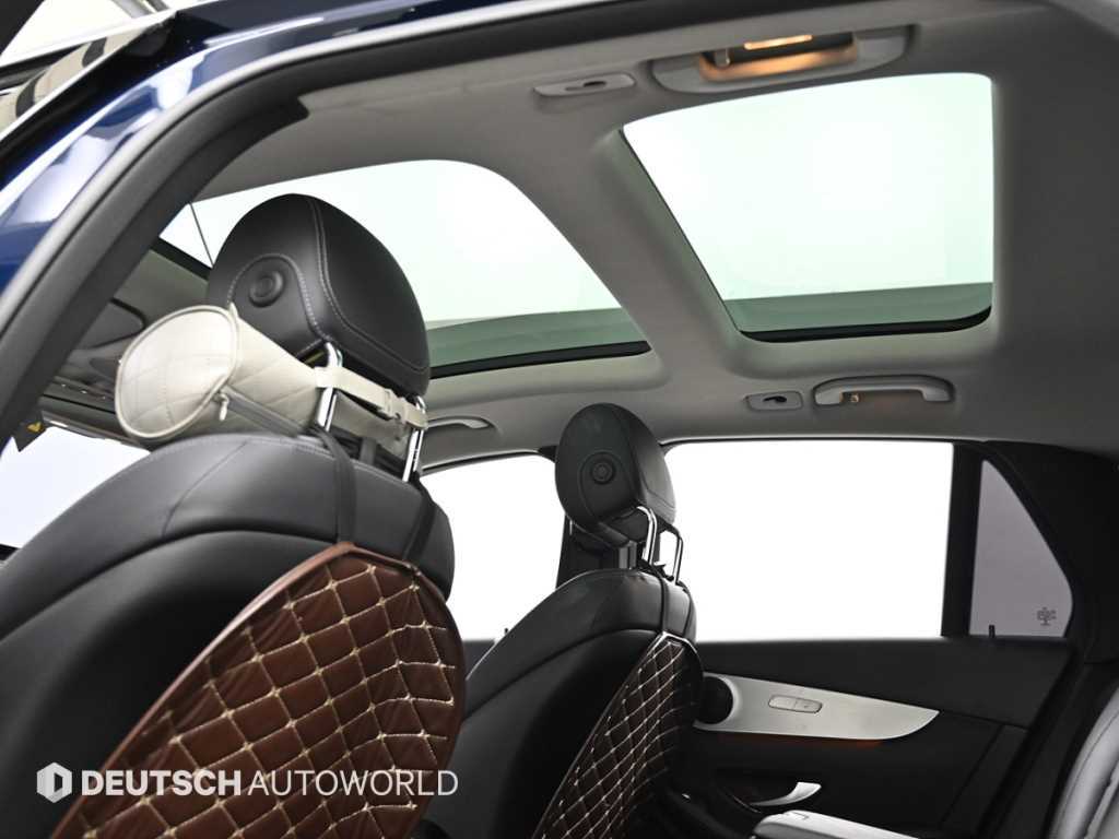Mercedes-Benz GLC-Class — photo 18