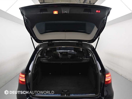 Mercedes-Benz GLC-Class — photo 19