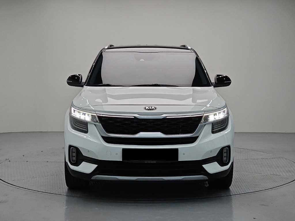 Kia Seltos — photo 02