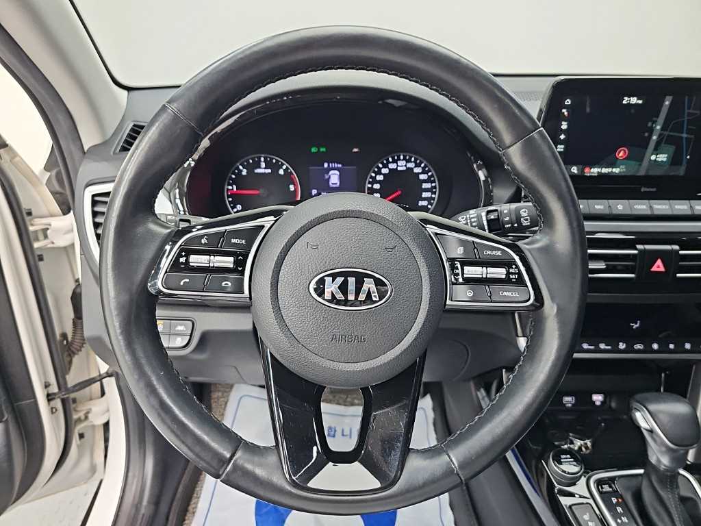 Kia Seltos — photo 09